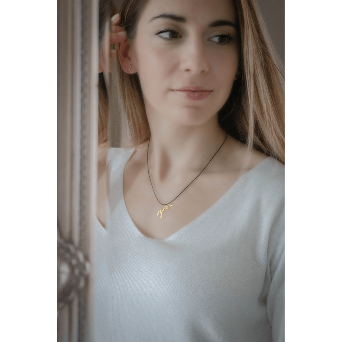 Penelope Logohalsketting
