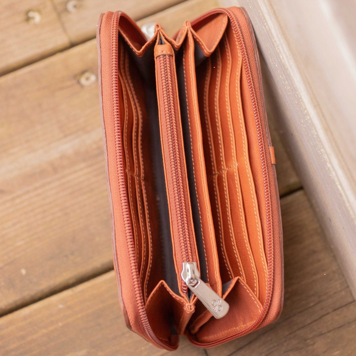 Penelope Vittoria Wallet
