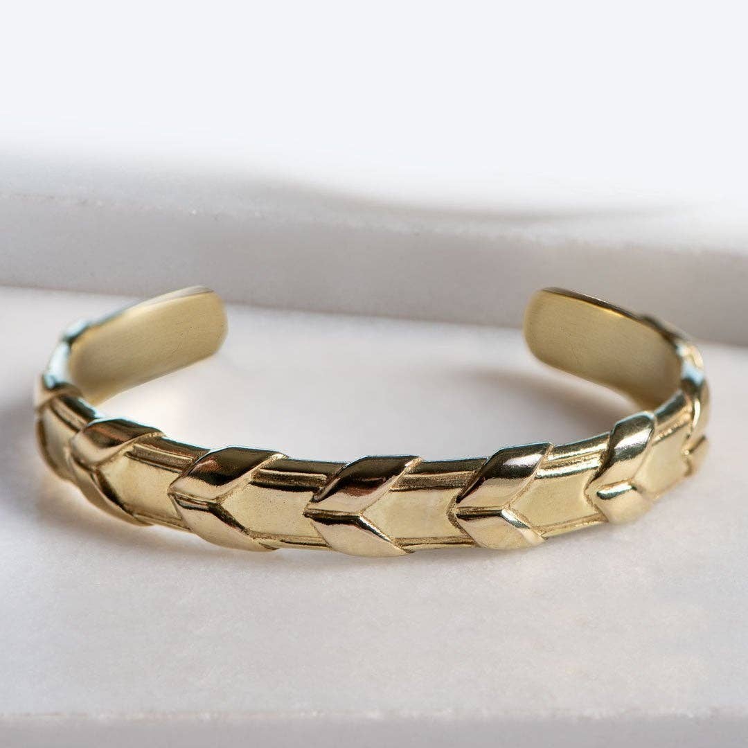 Lexington Laced Rein Cuff