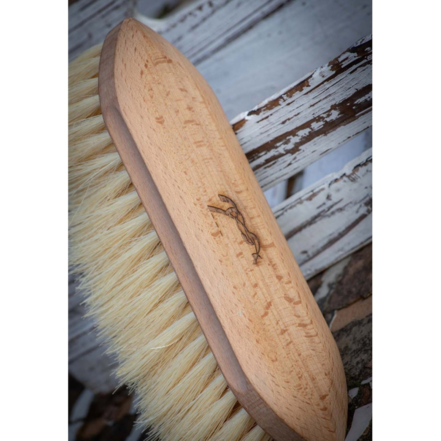 Penelope Long Hair Dandy Brush